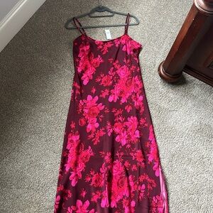 GAP Floral Dress -silky -in Burgundy and Pink